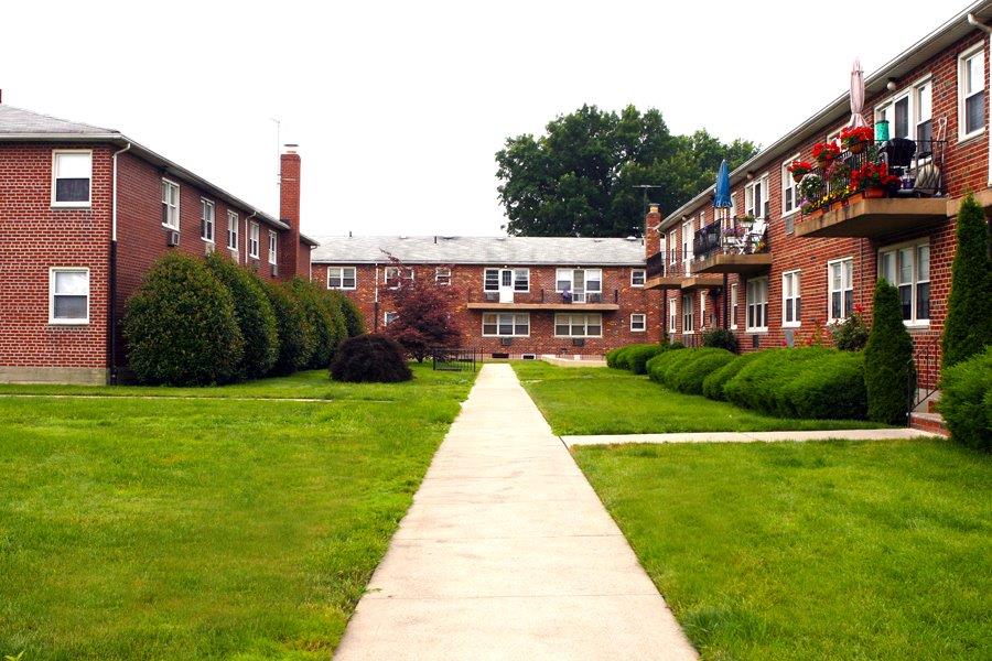 Willowbrook Apartments Gallery