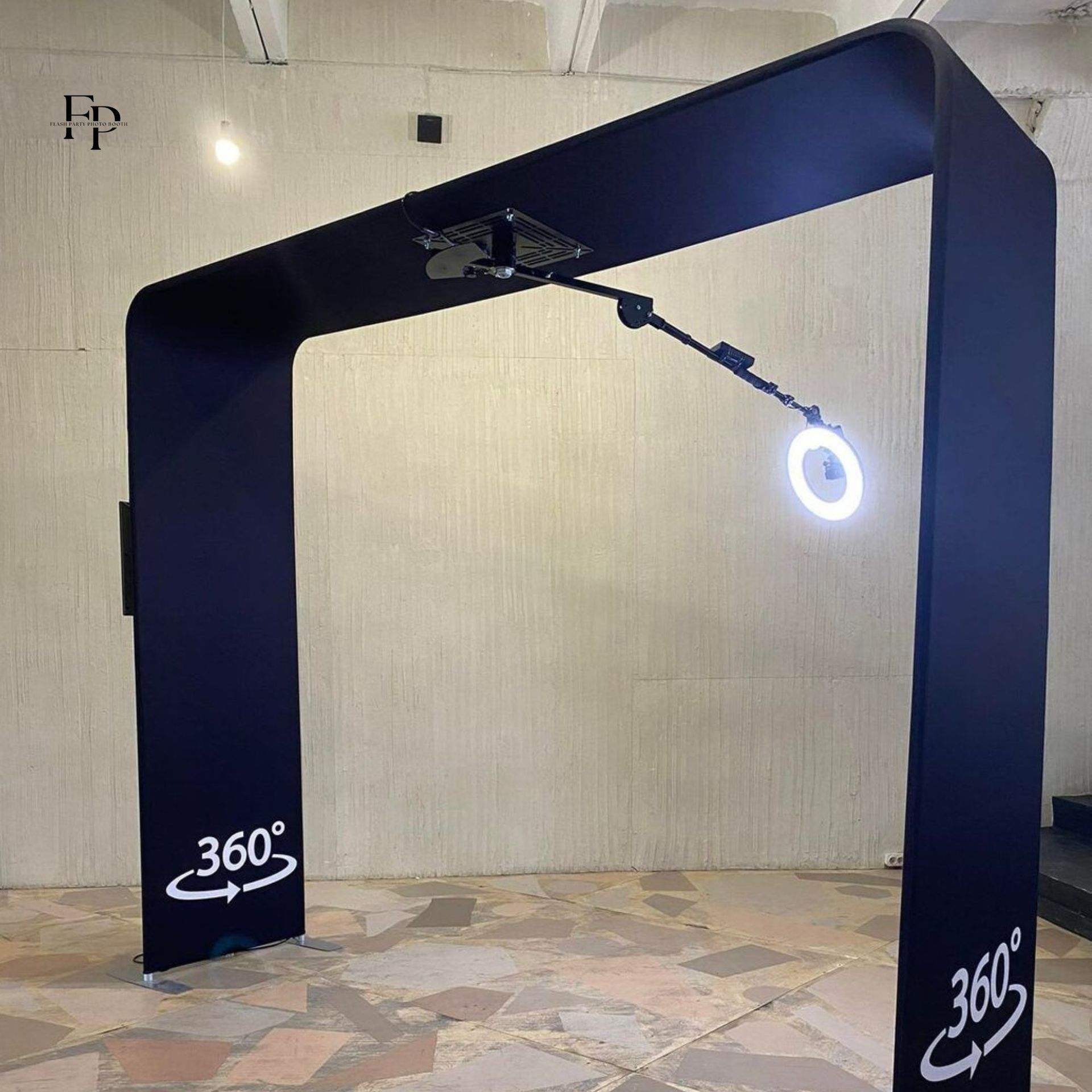 A setup of the Overhead 360 Photo Booth.