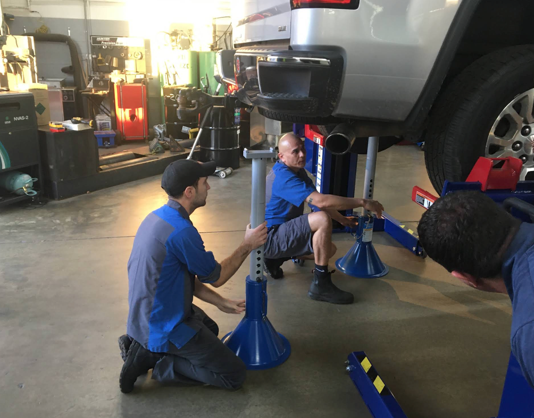 ASE-Certified Technicians in Chantilly & Manassas, VA | G&C Tire & Auto Service