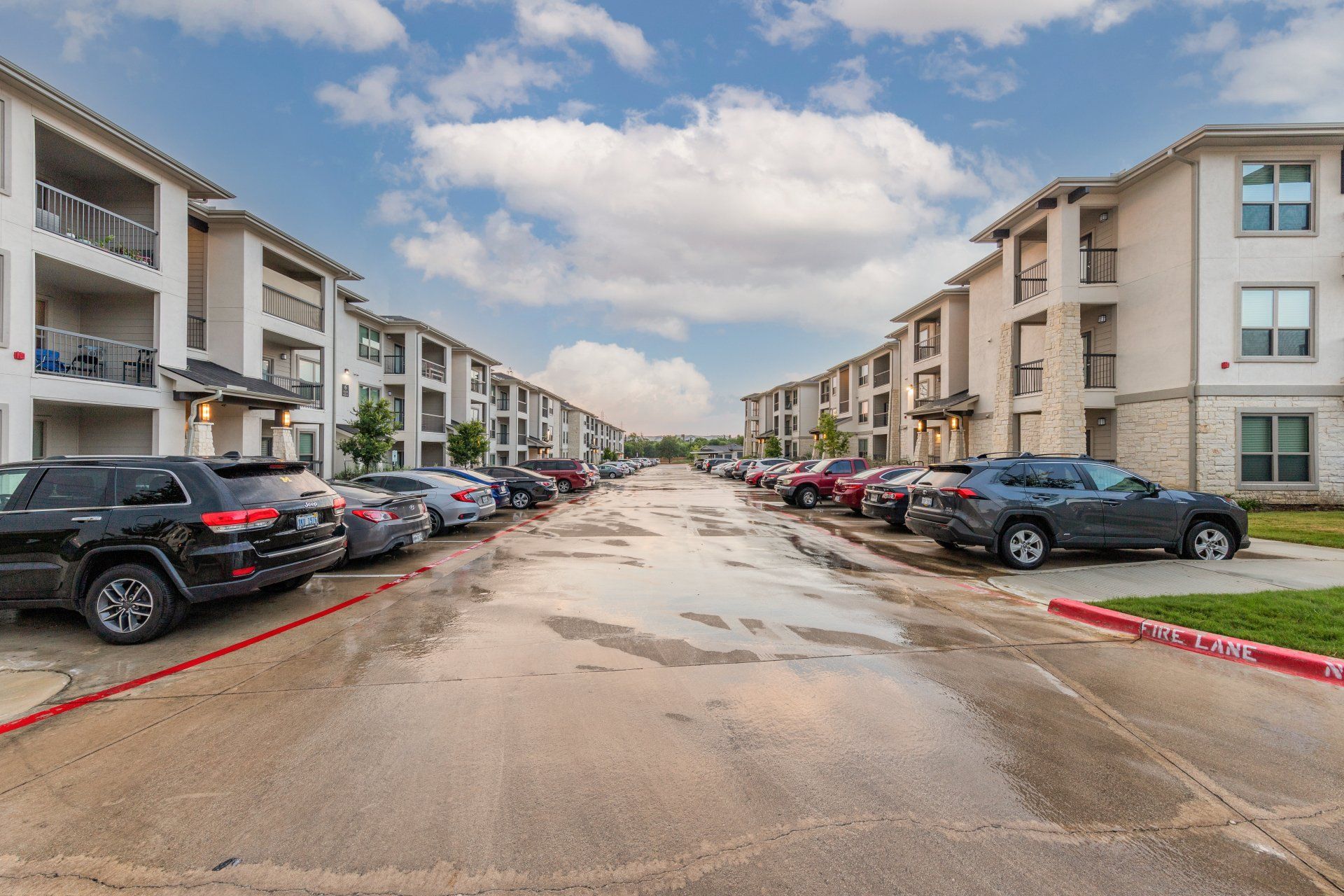 Parking Lot | Palmetto Pointe