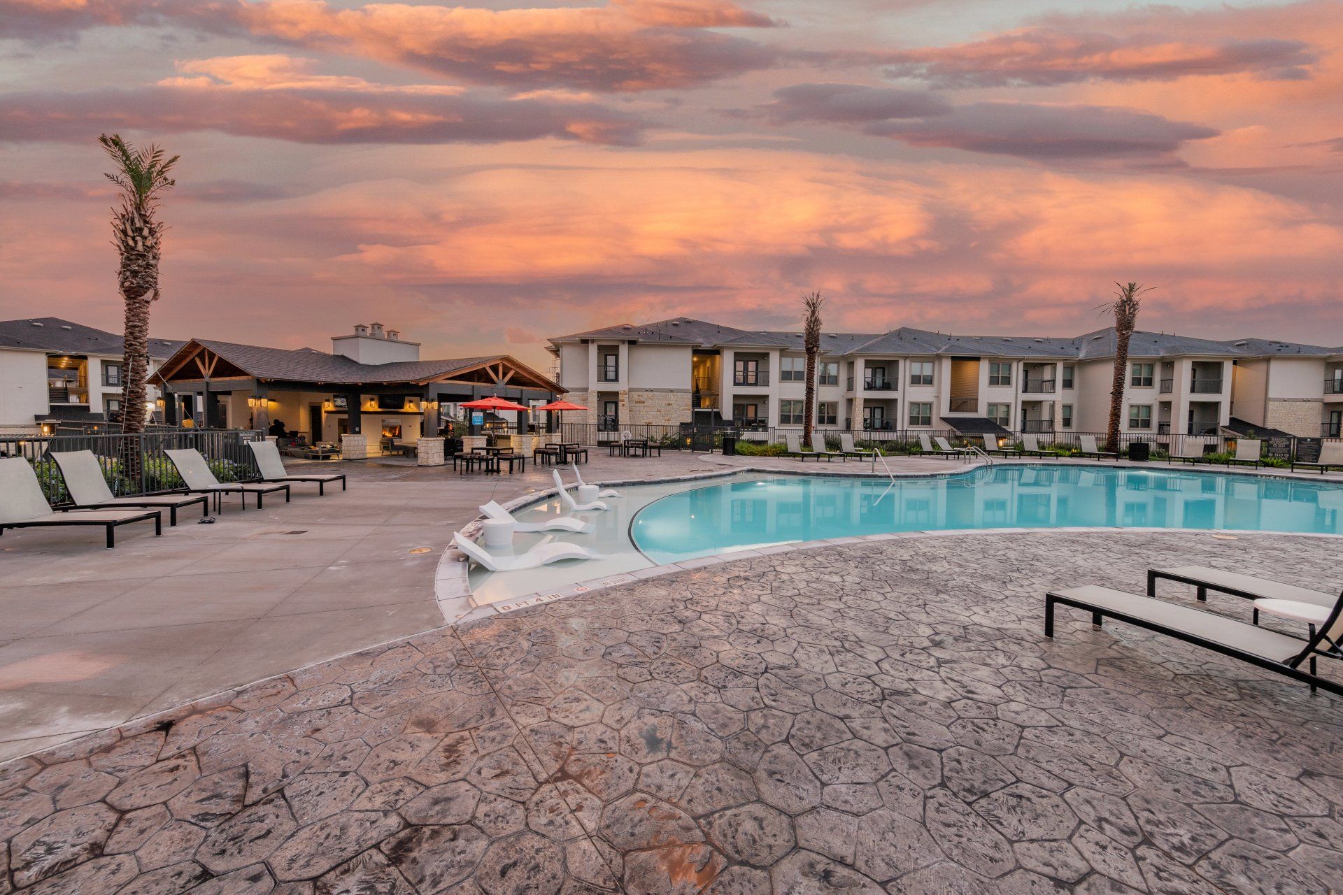 Gallery Apartment Complexes on USAA Blvd San Antonio