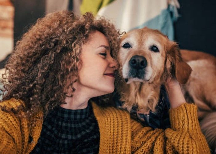 a women with a dog