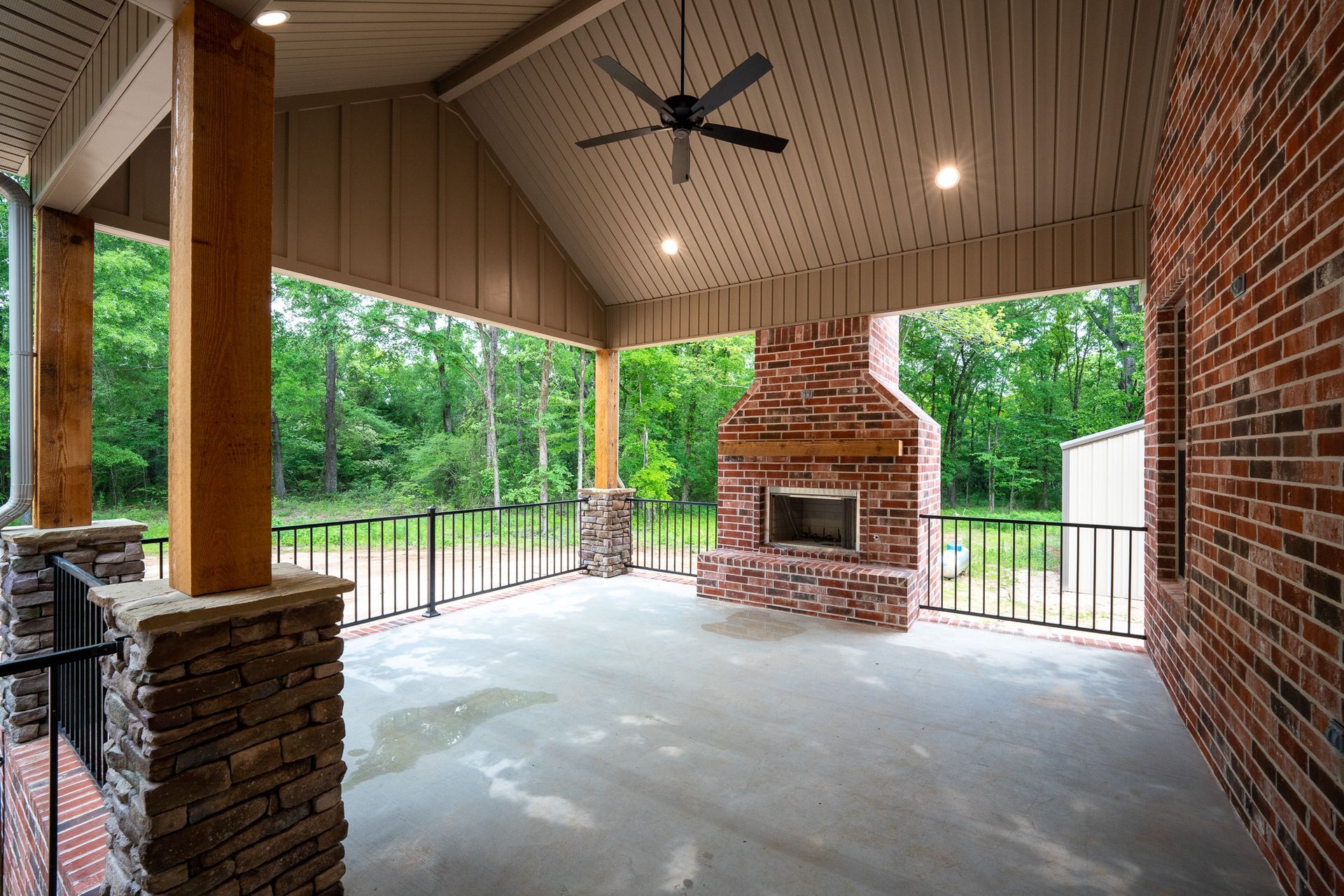 Custom home build by Breeding Construction in Central Arkansas.