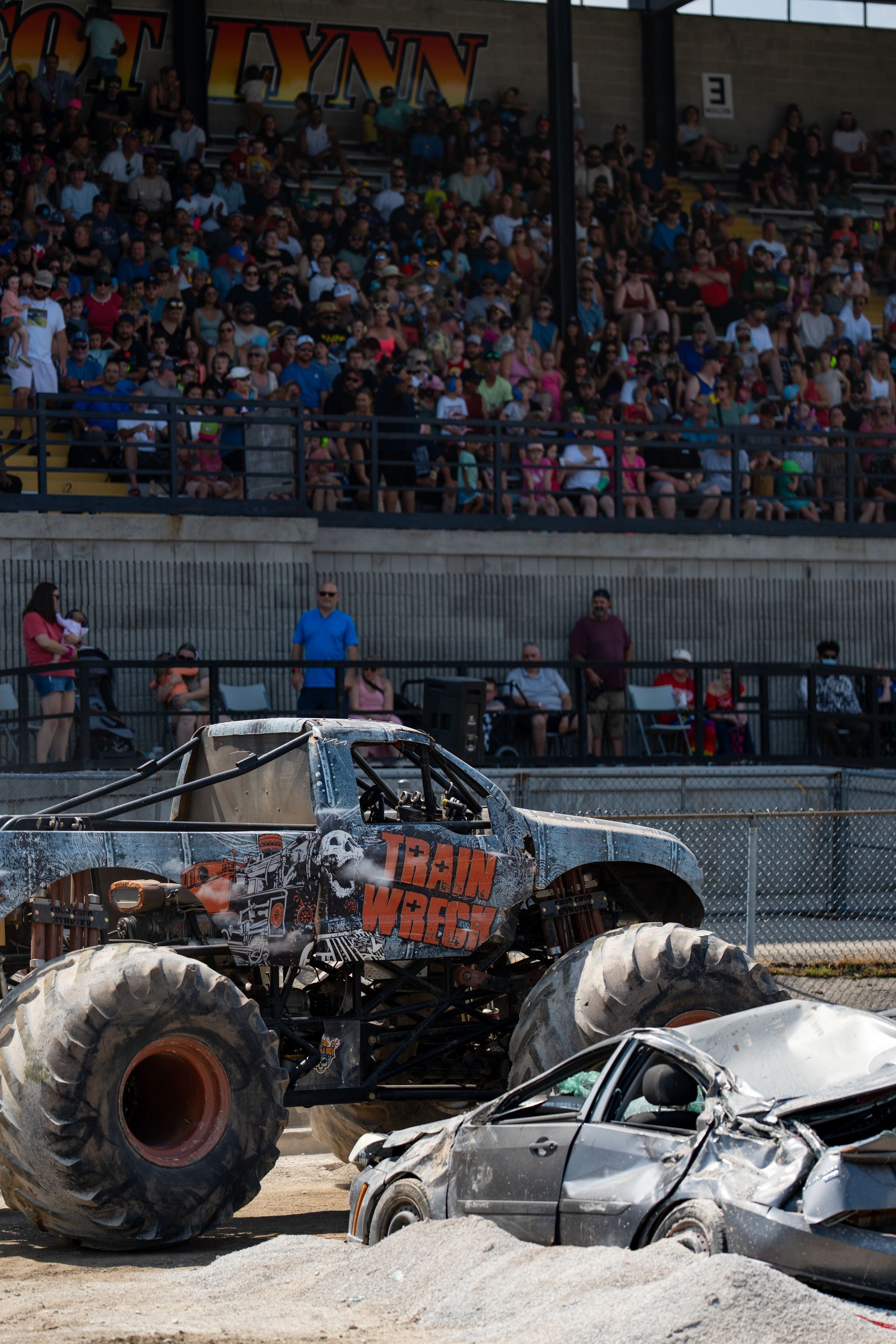 	
Monster Trucks Ontario