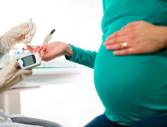 Pregnant woman diagnosed with Diabetes - Diabetes Services in Camden North Haven, NSW