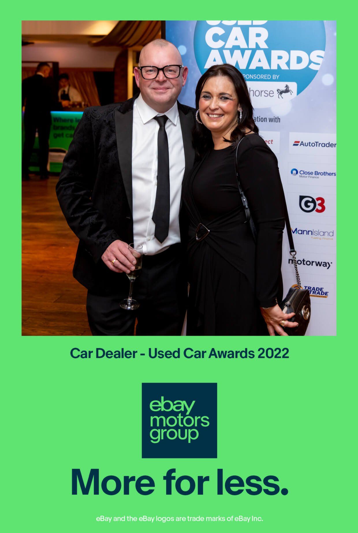 branded photos at events PRINT ON-SITE INSTANT PHOTOGRAPHER