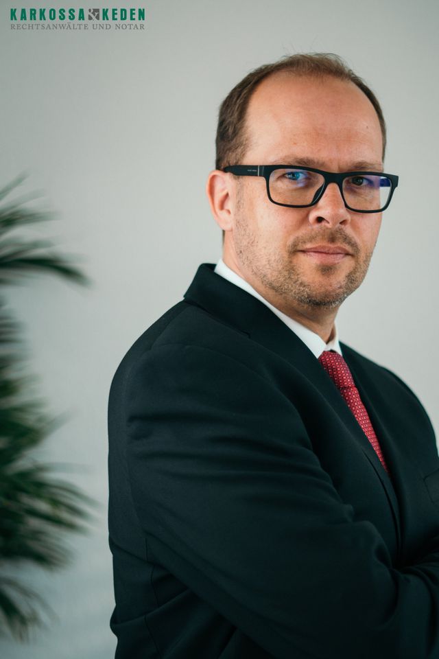 Dr. Keden Notar im ADAC Haus