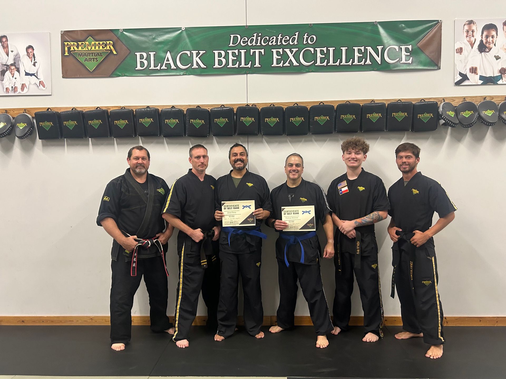 The word placeholder is on a gray background.