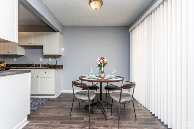 The Woods At Peppertree Kitchen