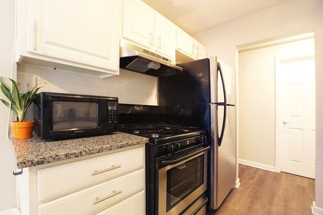 The Woods At Peppertree kitchen