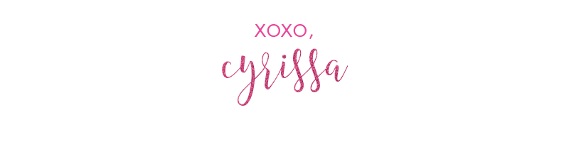 A pink sign that says `` xoxo , christina '' on a white background.