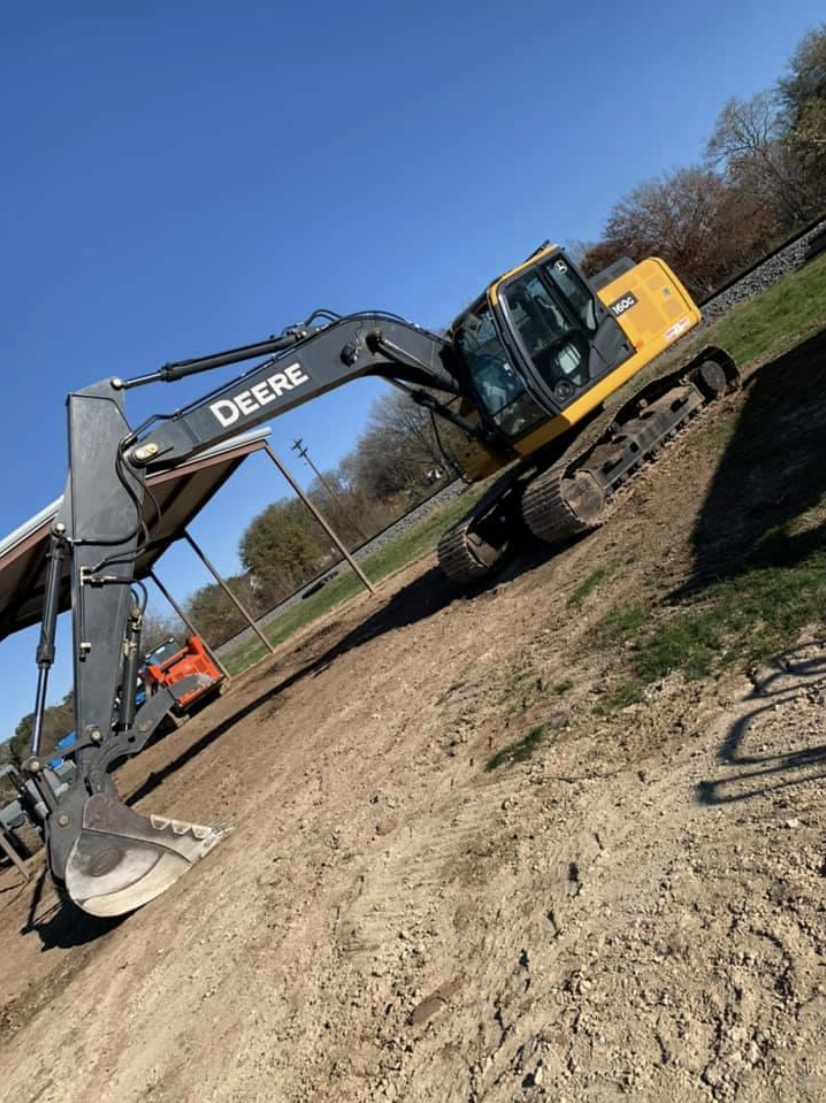 160G Excavator | Diamond E Rental