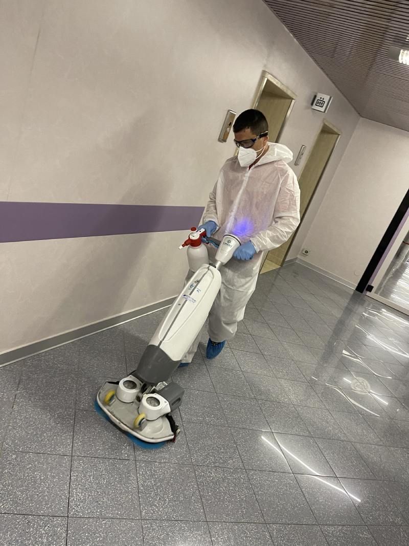 Intervento sanificazione corridoi