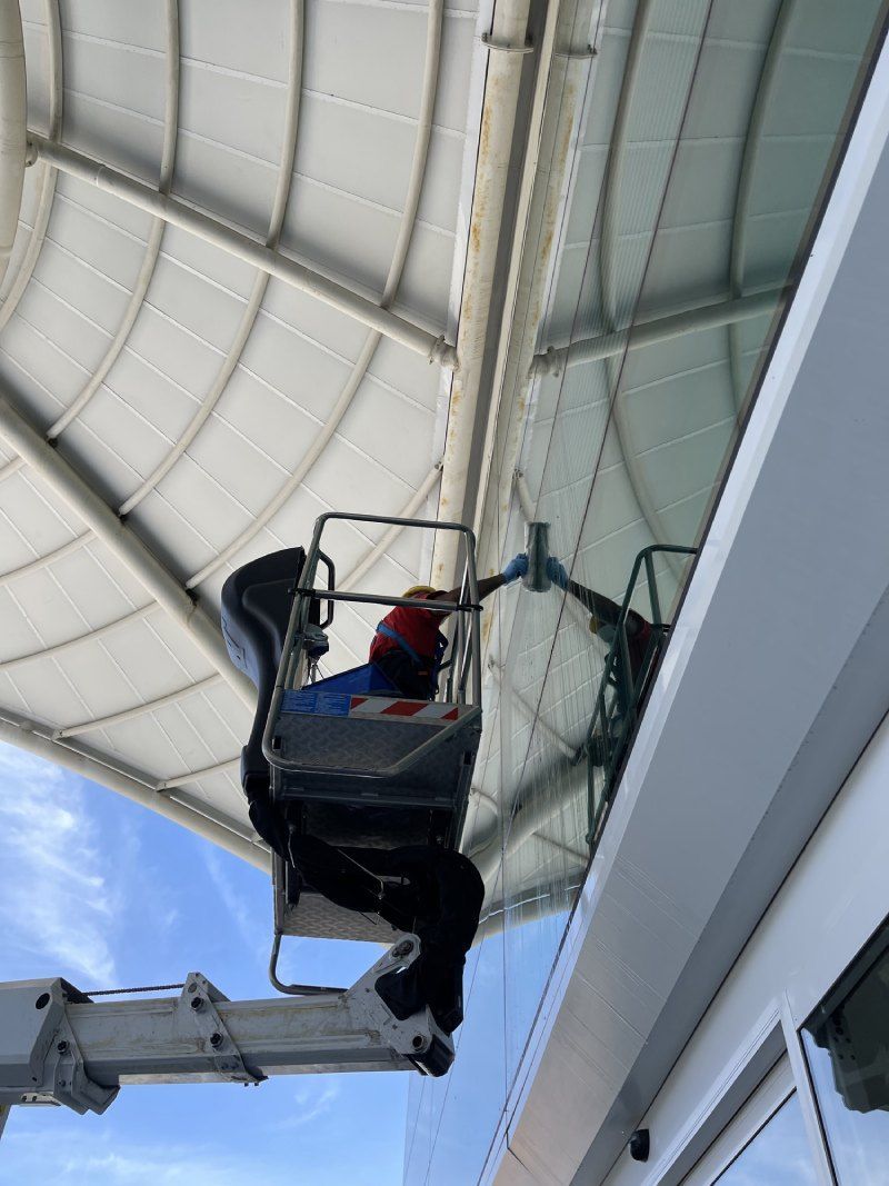 Pulizia superfici in vetro