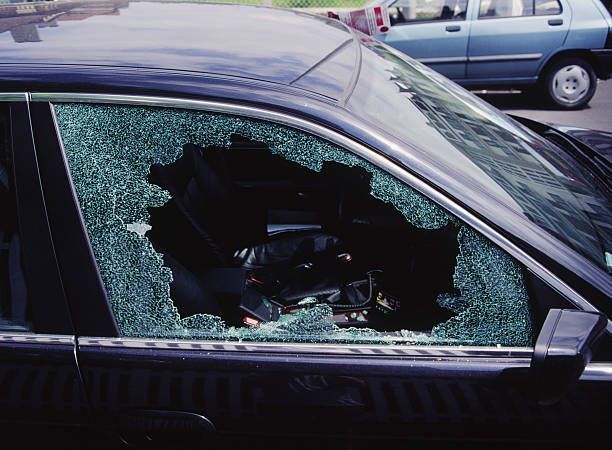Smashed Car Window — Waipahu, HI — Leeward Auto Glass