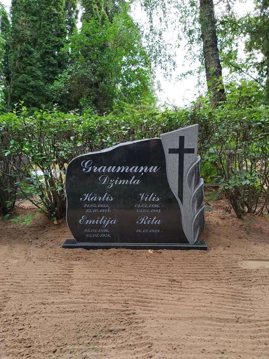 Pieminekļi Bauskā 65