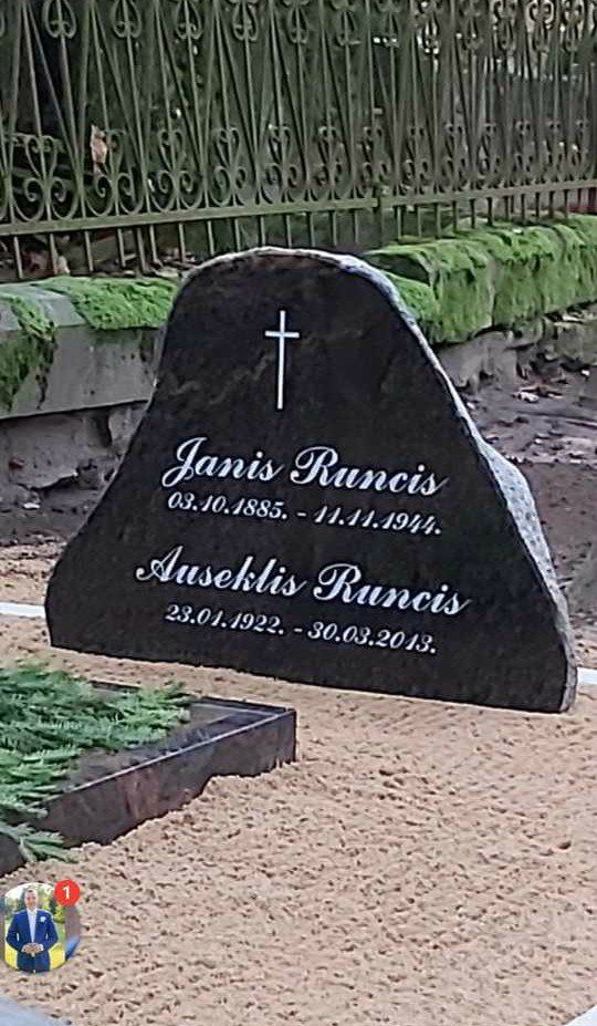 Pieminekļi Bauskā 72