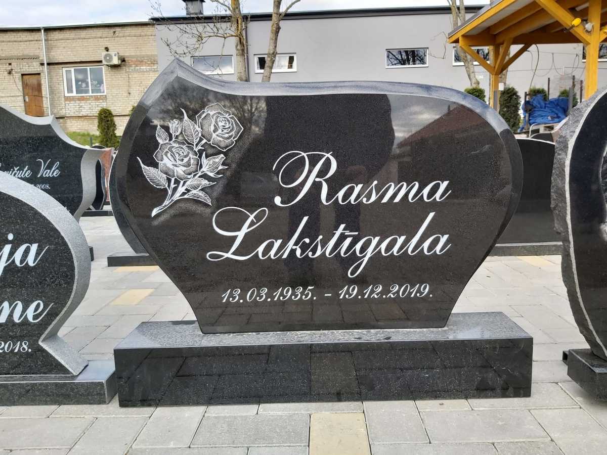 Pieminekļi Bauskā 46