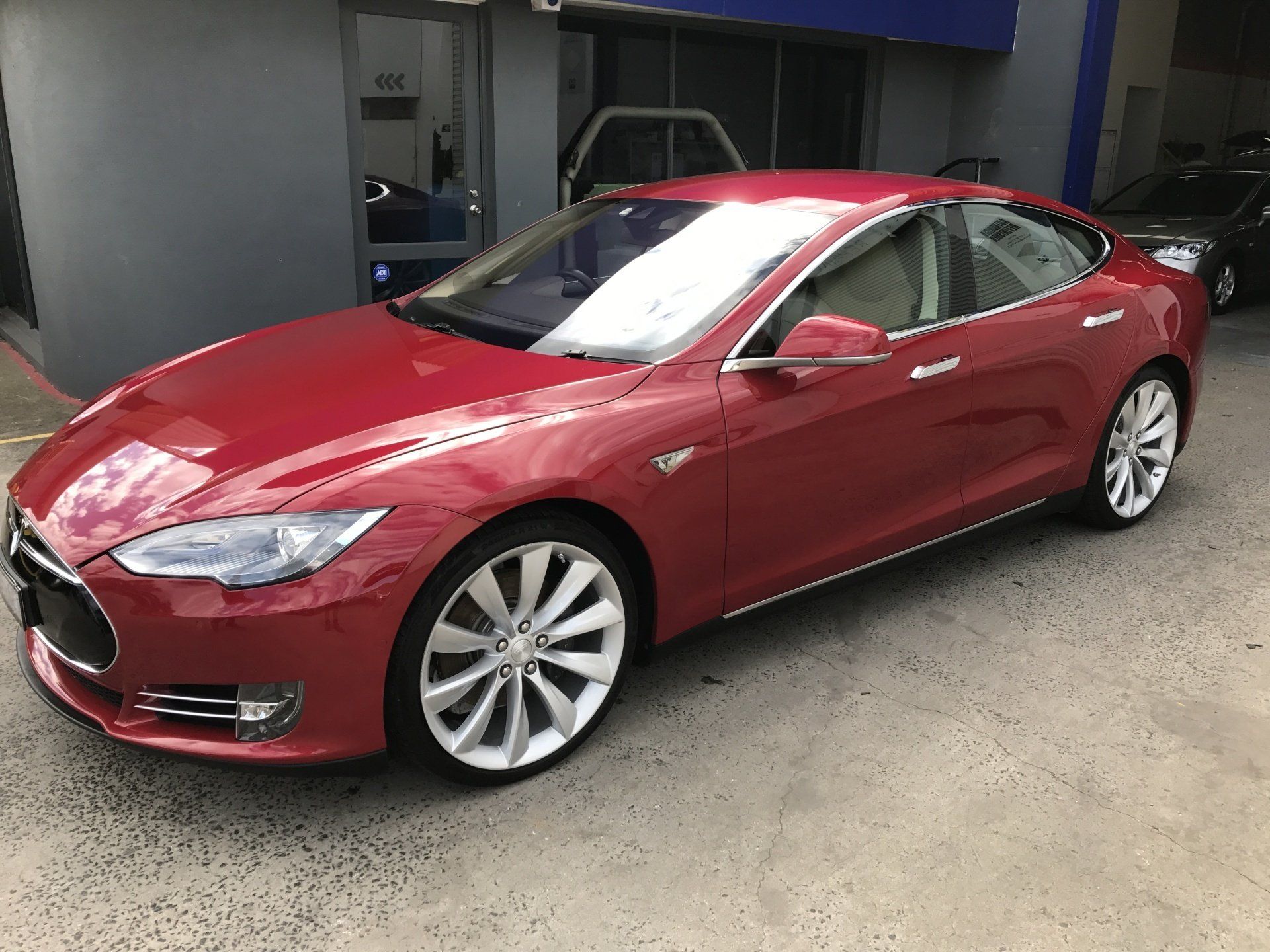 Ceramic Paint Protection Coatings Application Service