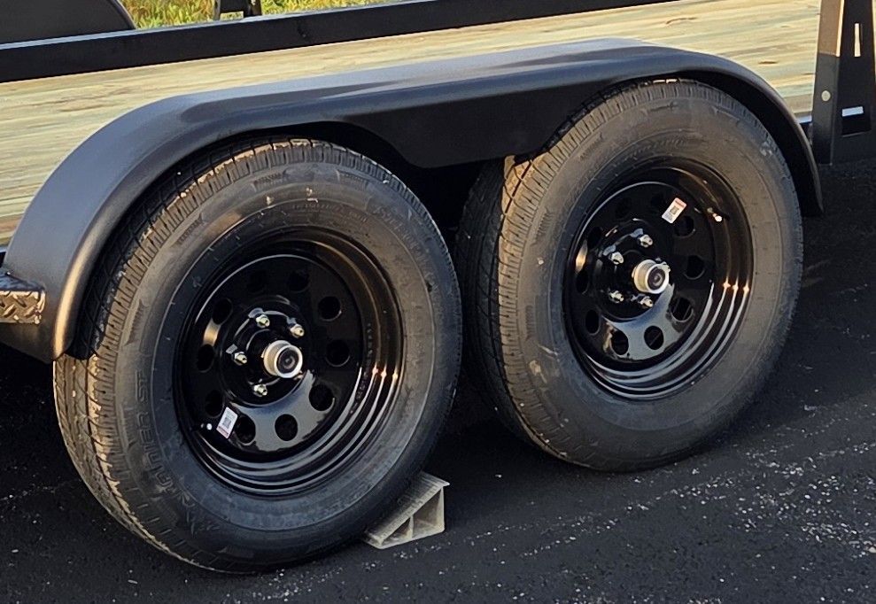 black steel wheels on tandem utility trailer