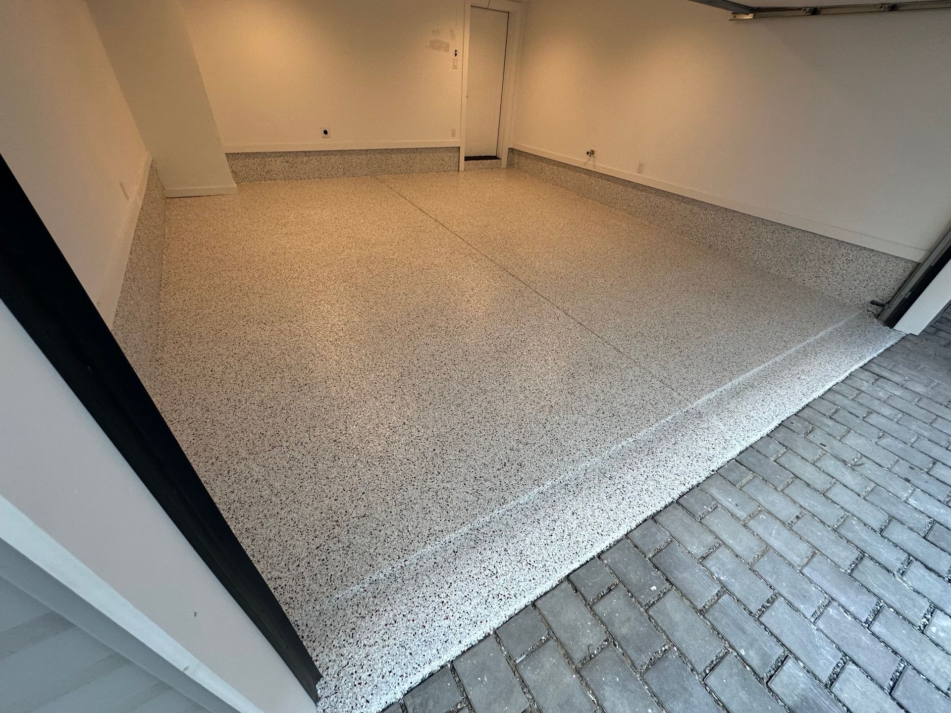 Concrete Coating Services | Elite Diamond Coating | Delaware