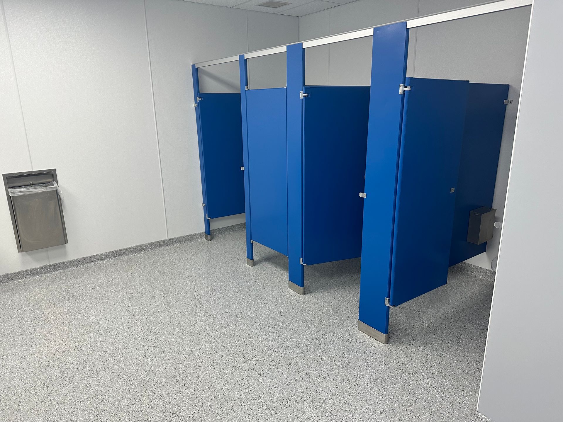 Concrete Coating Services | Elite Diamond Coating | Delaware