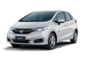 Um honda fit hatchback branco é mostrado em um fundo branco.