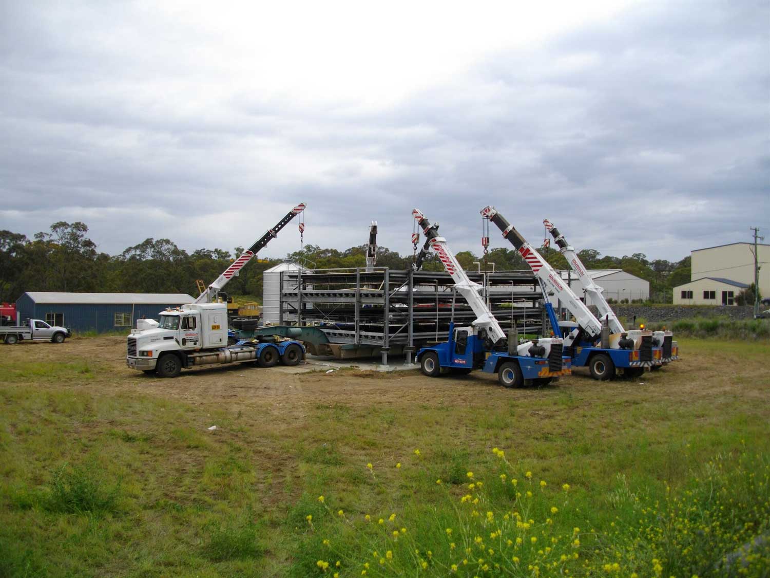 Cranes - Crane & Truck Hire in Torrington, QLD