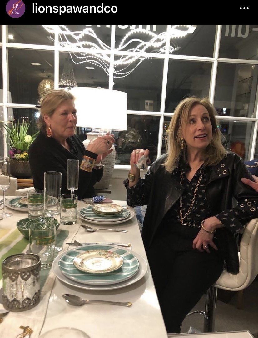 Small Gathering - Ridgefield, Connecticut - Lions Paw Interior