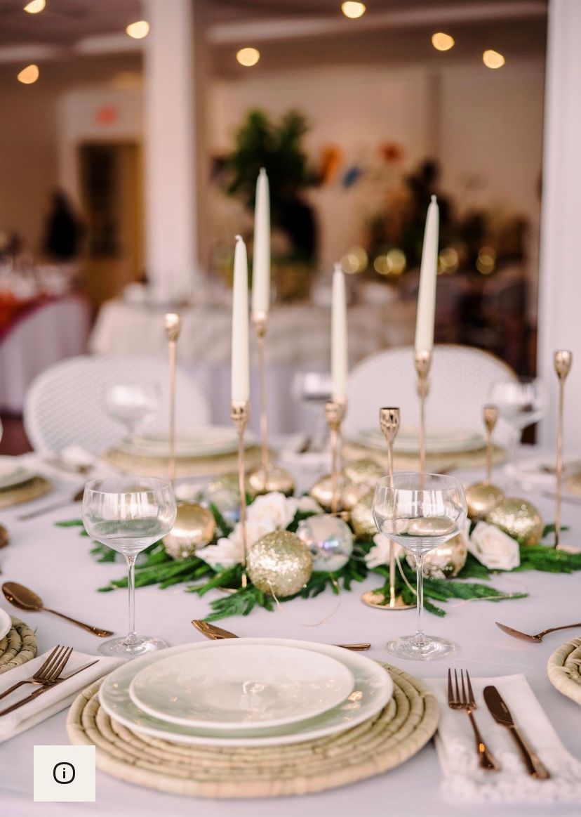 White Table Craft - Ridgefield, Connecticut - Lions Paw Interior