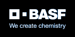Le logo basf dit que nous créons de la chimie sur un fond noir