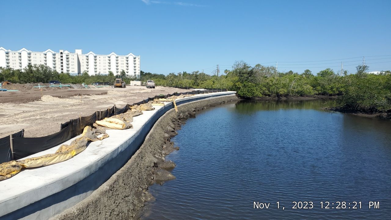 Custom seawall construction | Port Richey, FL | SC Signature Construction