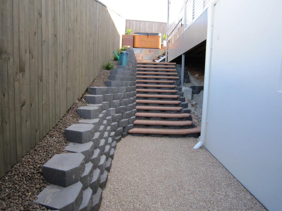 Retaining Wall Blocks With Stairs — Austen Landscaping & Earthmoving in Deeragun, QLD