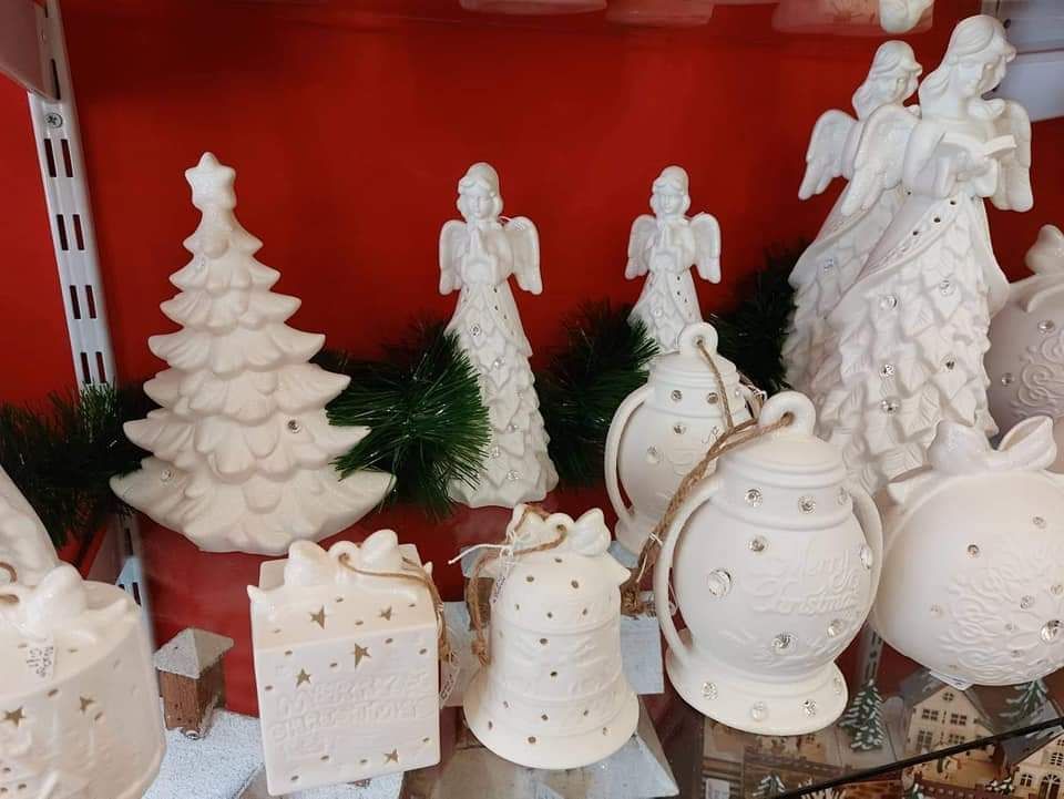 decorazioni natalizie in ceramica