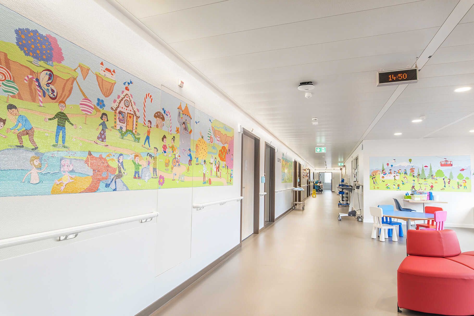 General Paediatrics painters hallway