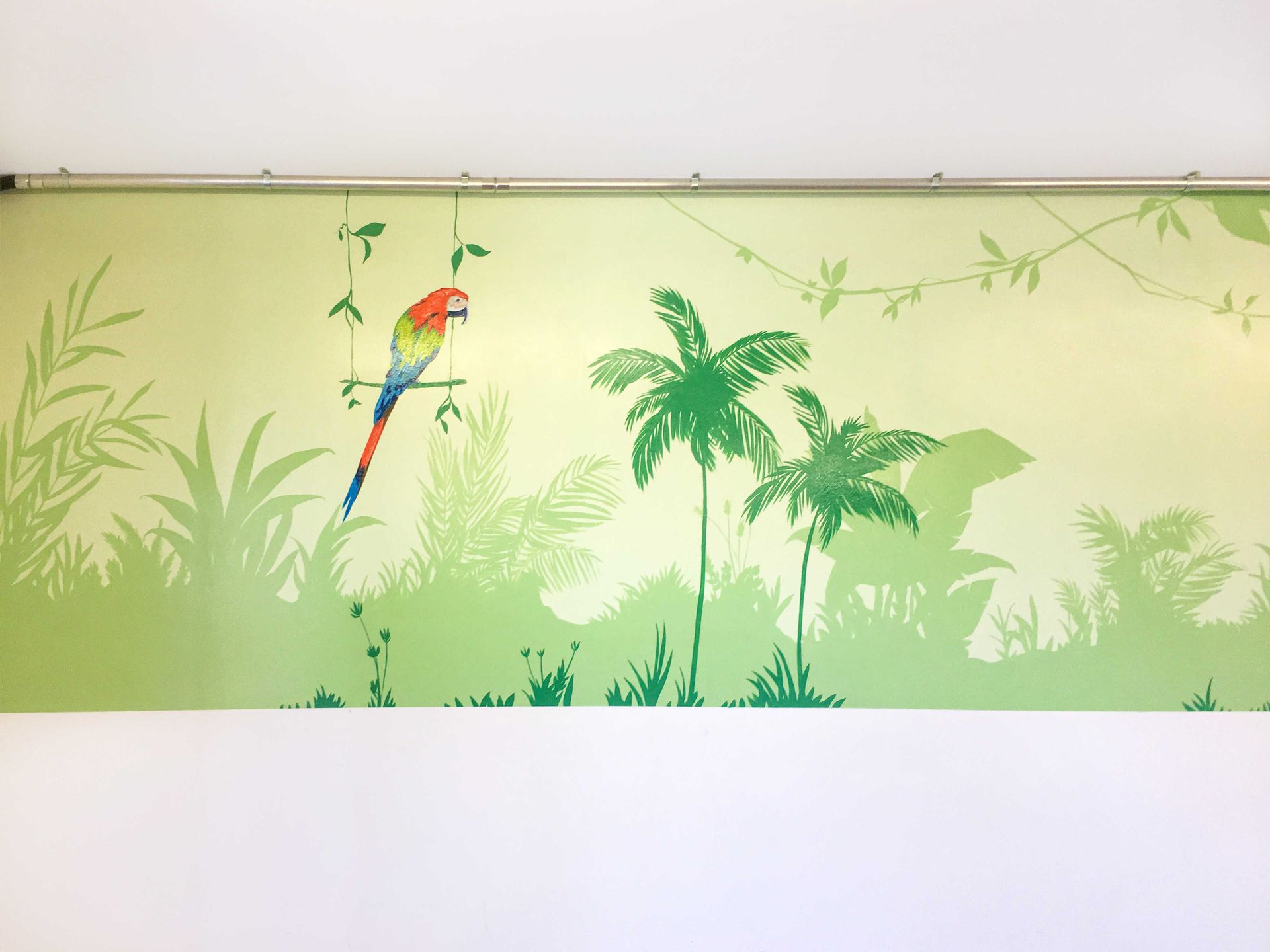 Unaccompanied minors & Family Centers finished hallway