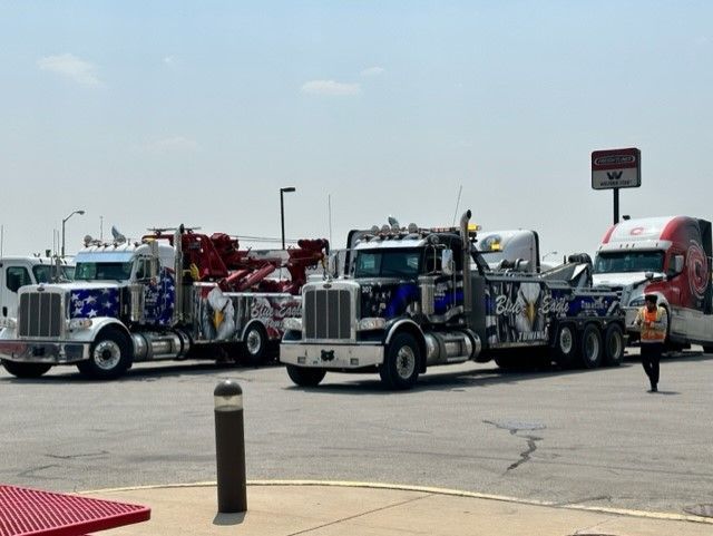 Truck Parking — Fort Wayne, IN — Blue Eagle Towing