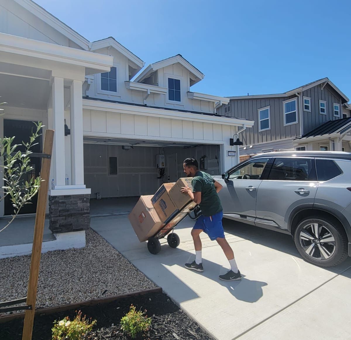 Man Moving a Box — San Francisco, CA — Celtic Moving & Storage Inc.