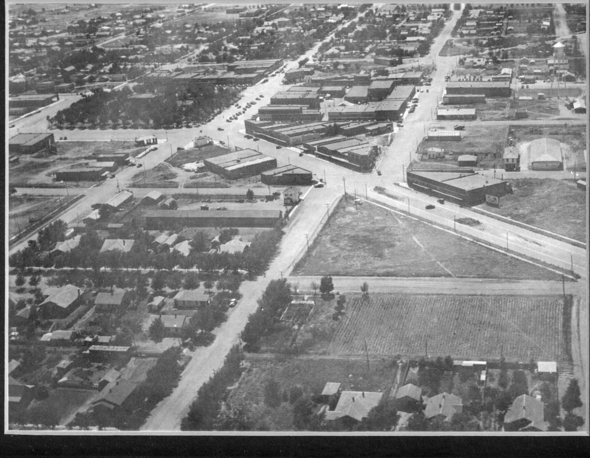 1936-aerial-view-of-slaton