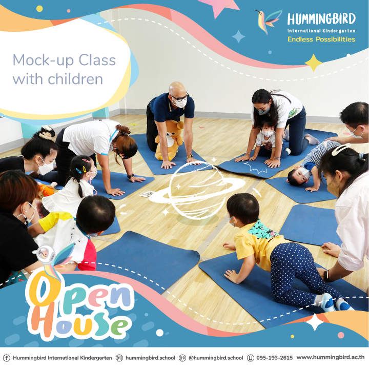 A mock up class with children is being held at the hummingbird open house