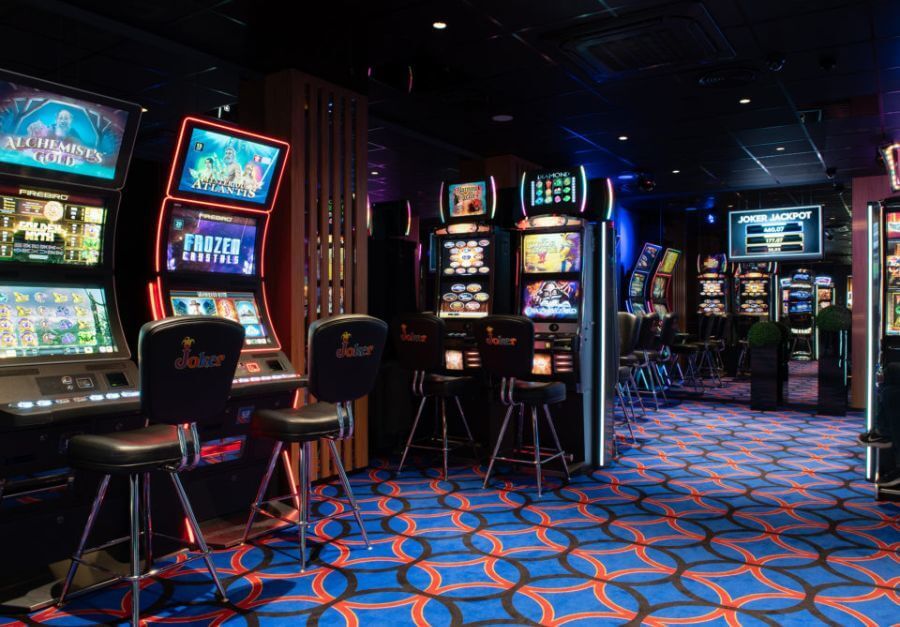 Pilnībā renovēts sporta bārs un spēļu zāle Jelgavā | SCO būve