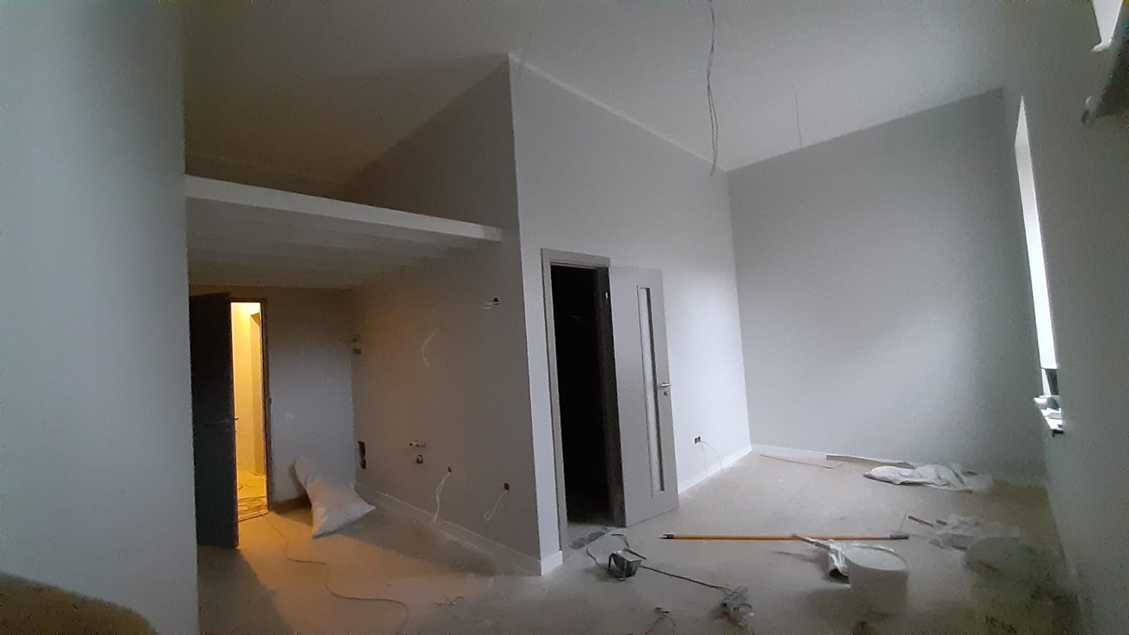 Daudzdzīvokļu mājas renovācija 11