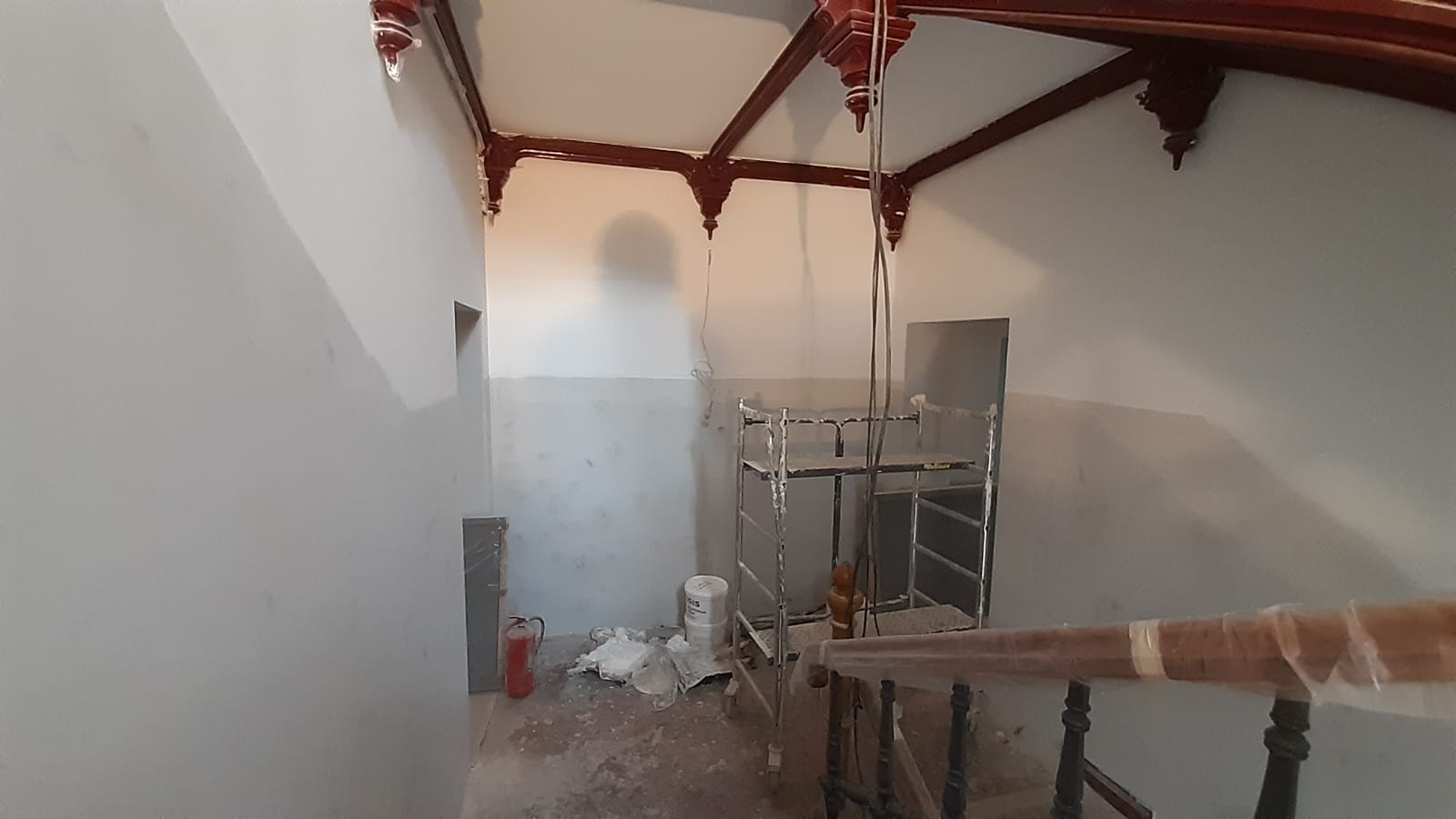 Daudzdzīvokļu mājas renovācija 14