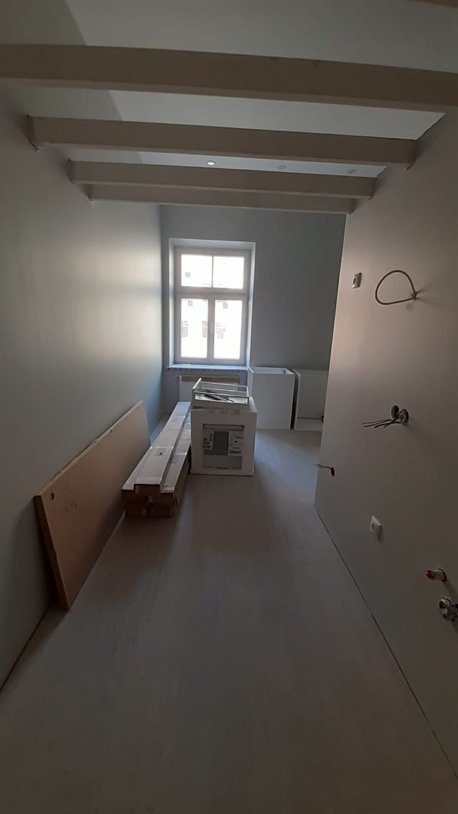 Daudzdzīvokļu mājas renovācija 2