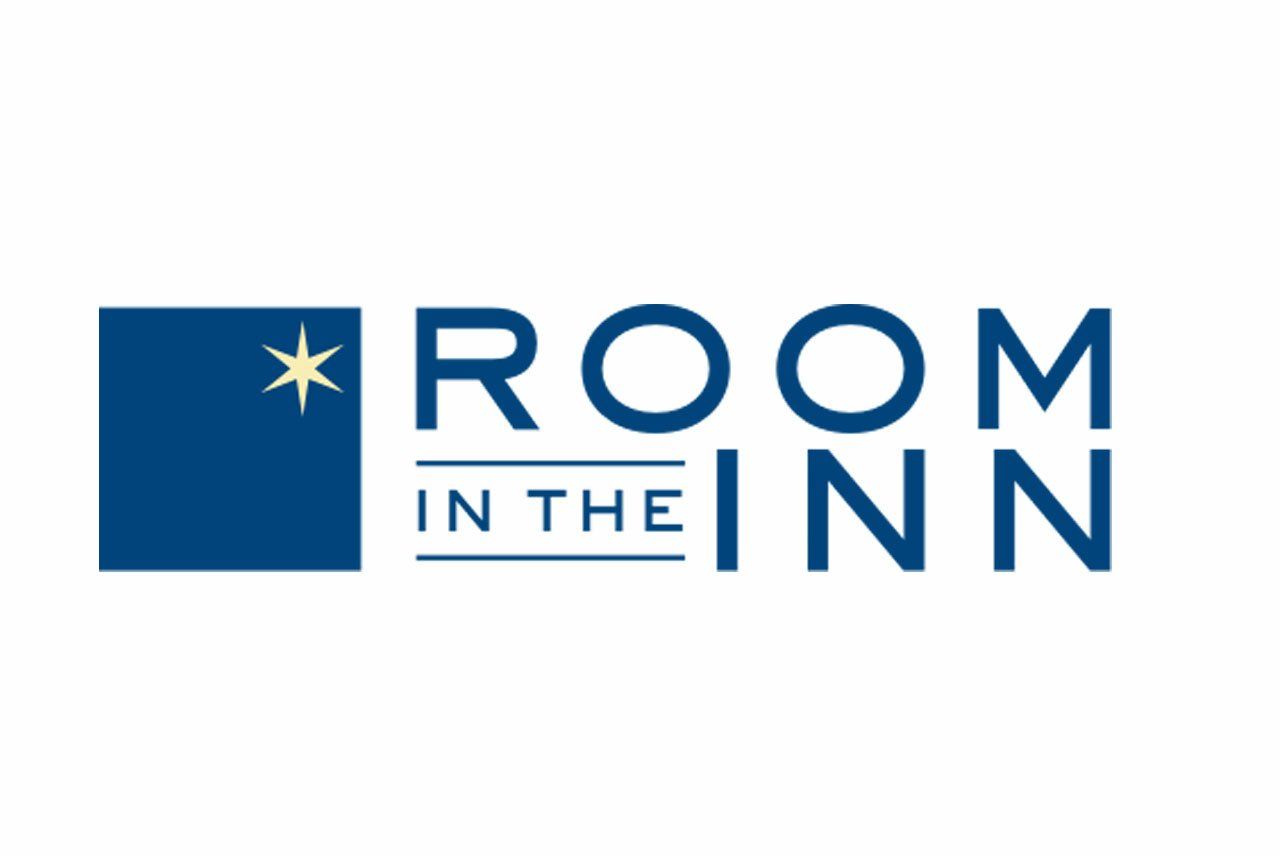 A blue and white logo for room in the inn