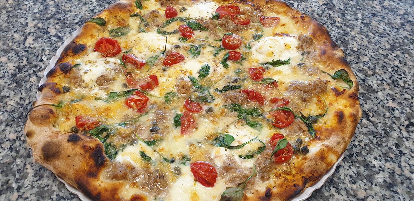 Pizza Freschezza Estiva - Luka's Pizza pizzeria a cesena 0547 302870