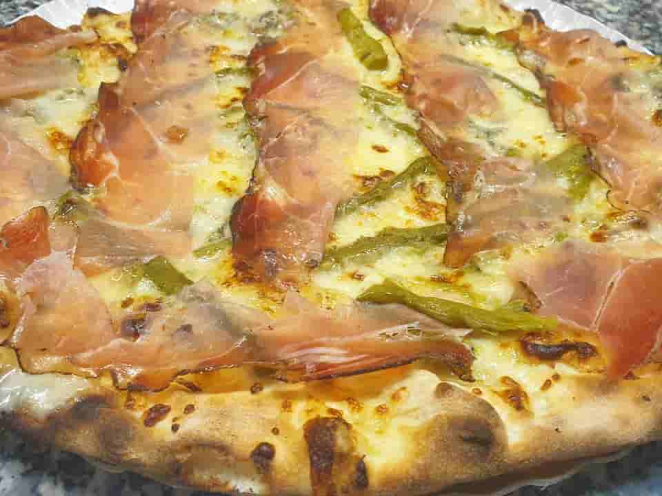 Pizza Sailor Moon a Cesena - Luka's Pizza