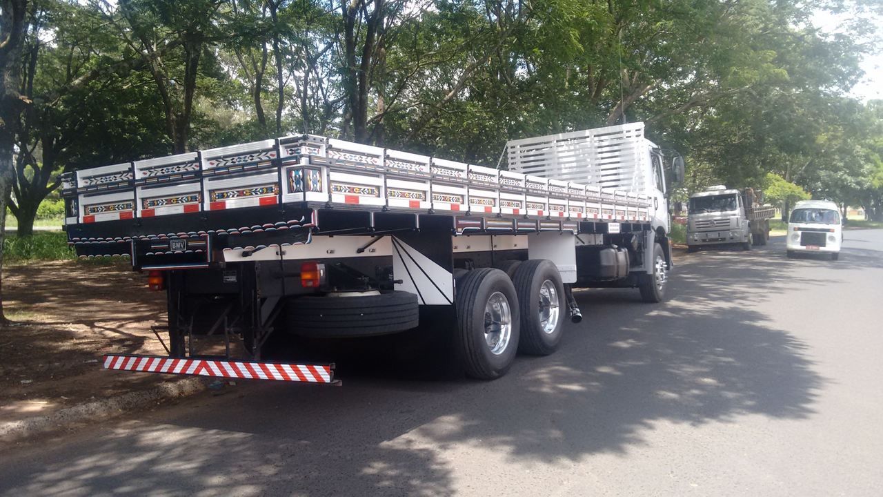 Carrocerias de Madeiras - BMV Carrocerias