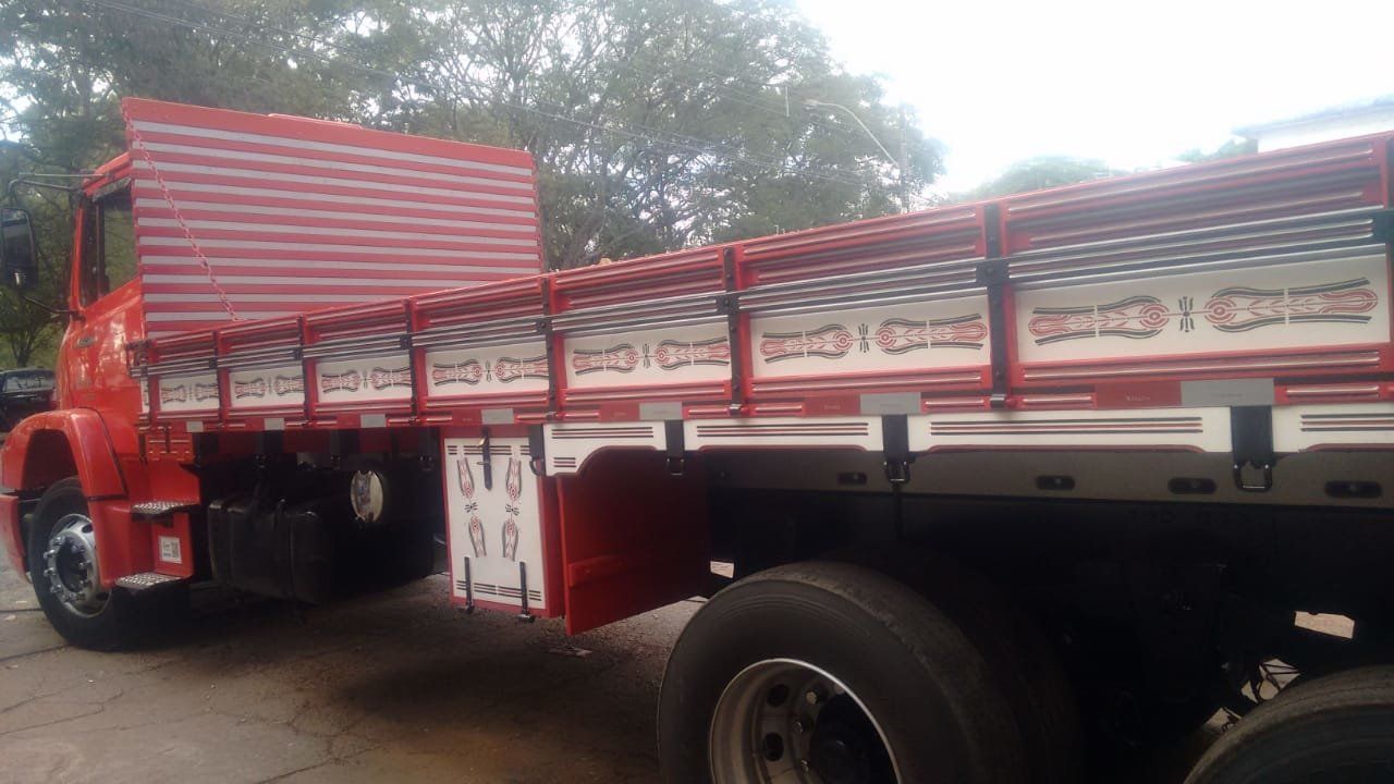 Carrocerias de Madeiras - BMV Carrocerias