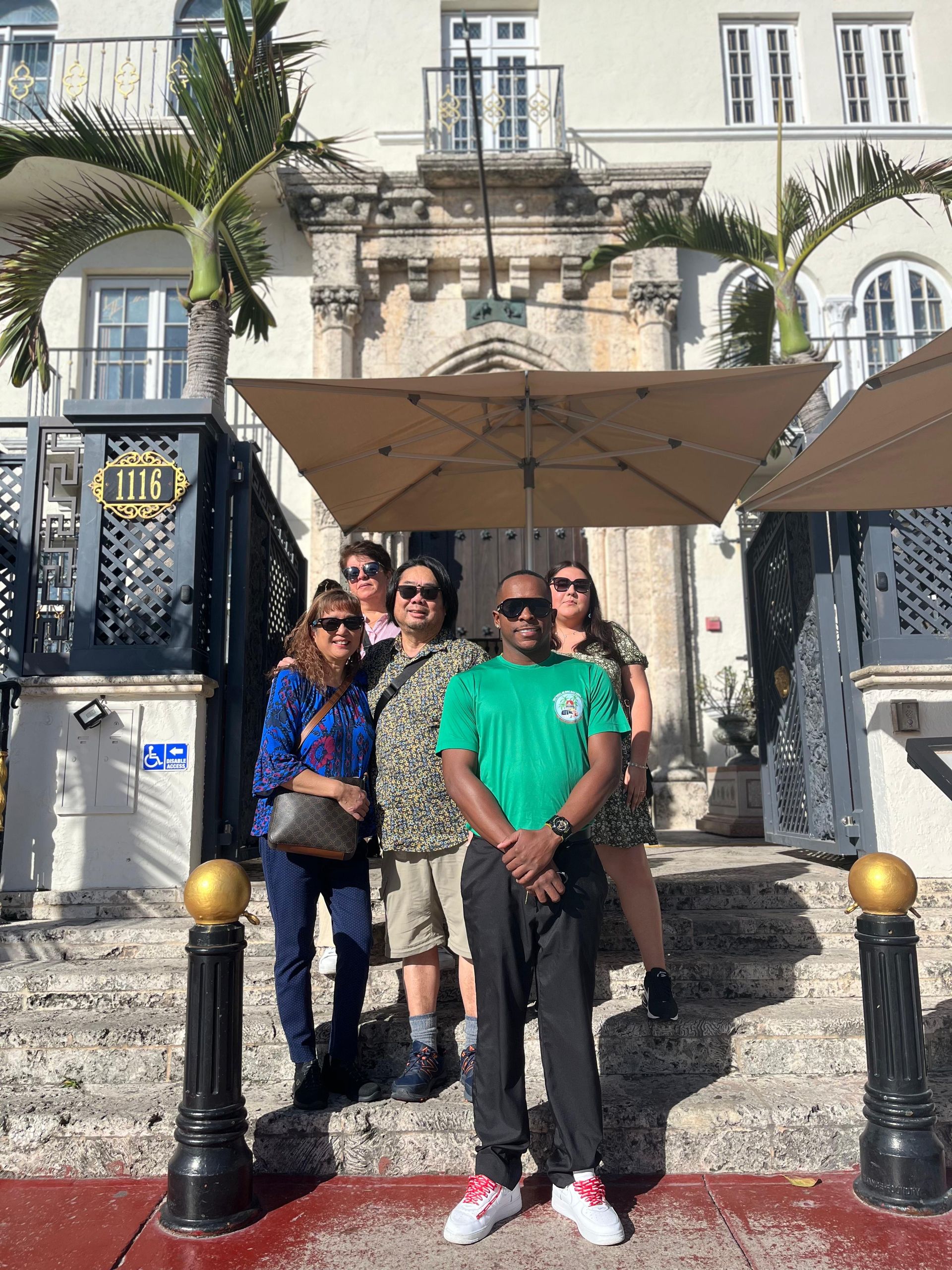 Walking tour of the Versace Mansion in South Beach